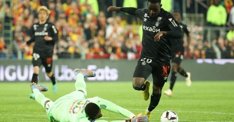 Update provided as Arsenal receives bids for Folarin Balogun and Nicolas Pépé