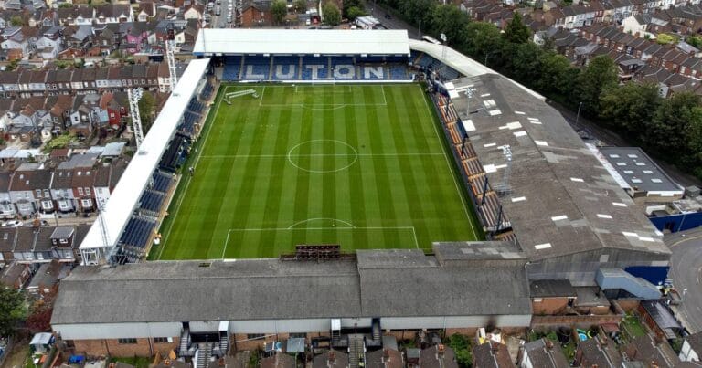 Luton team news & predicted line-up vs Everton