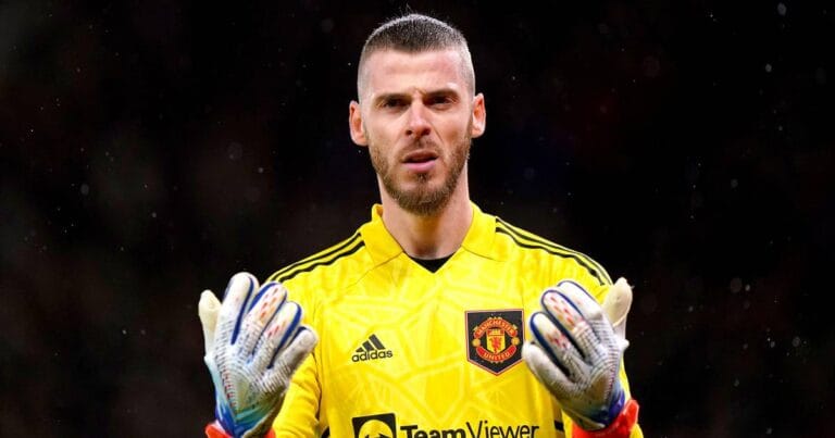 Manchester United ready to bid £45m for De Gea replacement