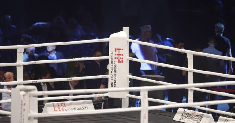 Jake Paul vs Tommy Fury betting offers: Super Enhanced Offer with William Hill