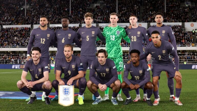 Why have so many England players withdrawn as Kane criticises team-mates?