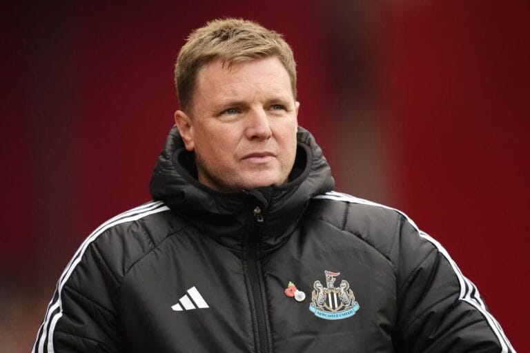 Newcastle boss Eddie Howe returns to work after battling pneumonia