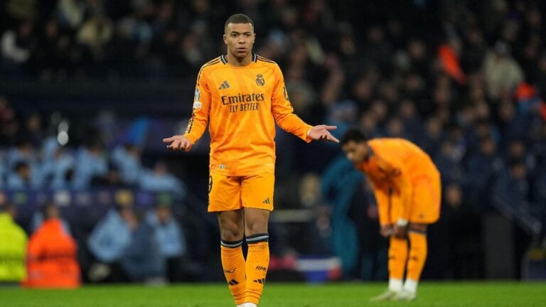 Thibaut Courtois aims dig at Kylian Mbappe and Vinicius Jr and claims Real Madrid were lacking in attack against Arsenal