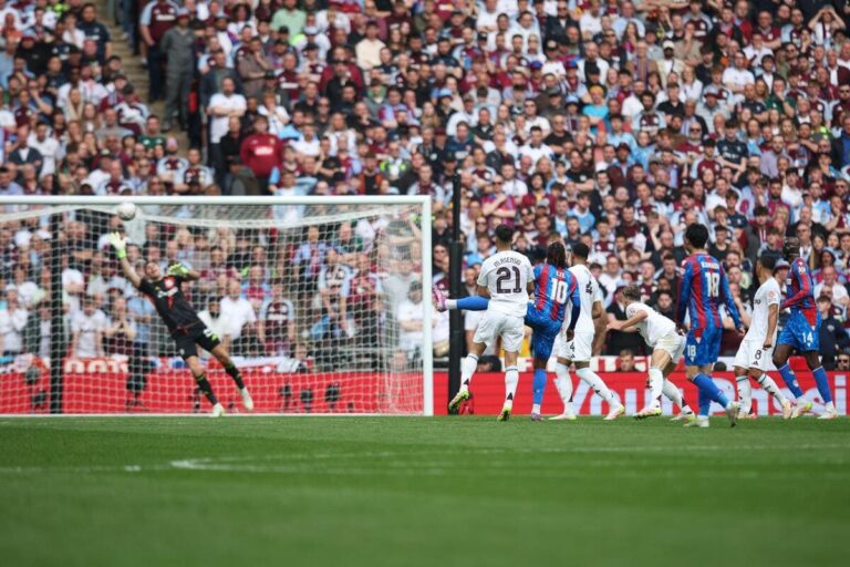 Eze stunner lights up Wembley as Palace take lead in FA Cup semi-final