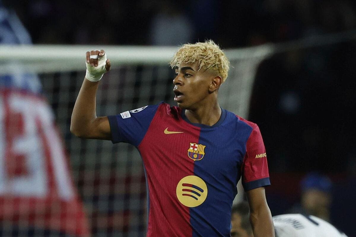 Barcelona teenager Lamine Yamal in action against Inter Milan