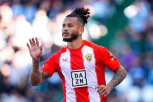 Sporting snap up Luis Suárez to replace Viktor Gyokeres