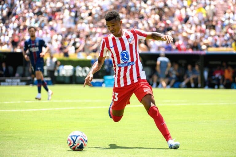 Sunderland snap up former Atletico Madrid full-back Reinildo