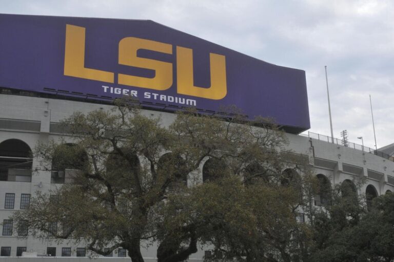 College Football: Class Of 2026 Top-Ranked Recruit Lamar Brown Commits To LSU