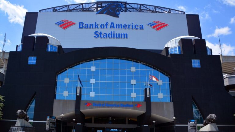 Bank of America Stadium: NFL team Carolina Panthers plan $800M works