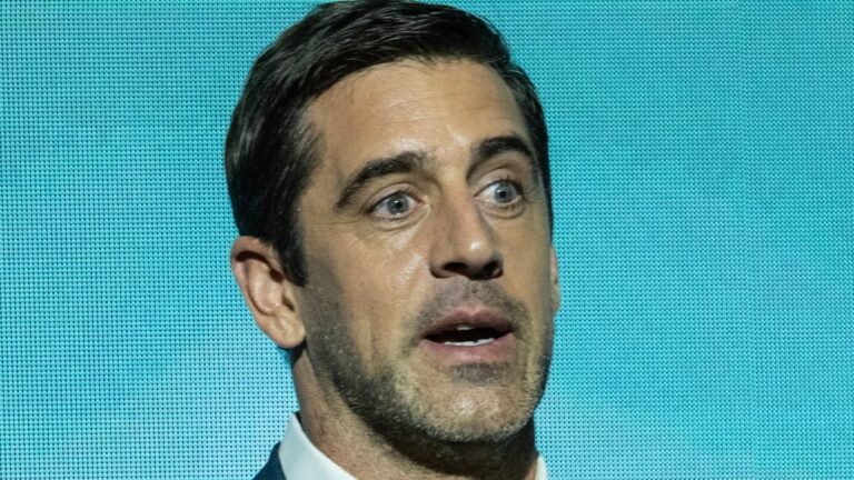 Aaron Rodgers wife: Pittsburgh Steelers quarterback reveals he has married mystery spouse